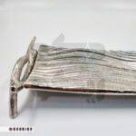 نمای دستگیره و طرح موج دار ظرف رولت خوری اوشن نقره‌ای