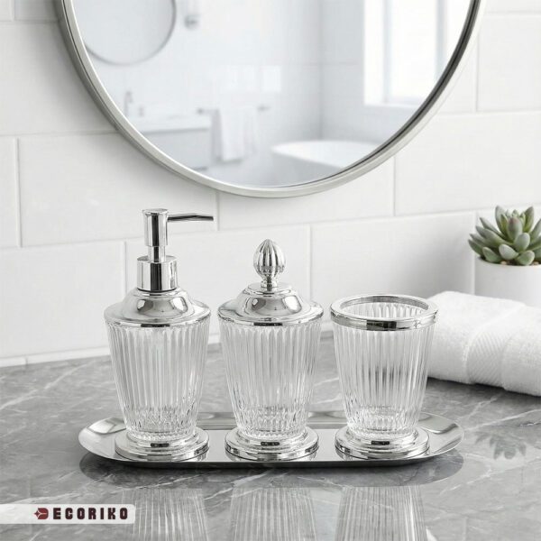 ست سرویس بهداشتی نقره ای مدل نووا شامل جا مایع و جا مسواکی روی سینی استیل