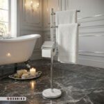 اکسسوری لوکس سرویس بهداشتی رنگ نقره‌ای و سنگی مدرن سفید