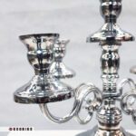 نمای نزدیک جنس فلزی و آبکاری براق شمعدان مدل سیلوین