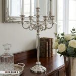 جزئیات طراحی کلاسیک شمعدان فلزی ۵ شاخه رنگ سیلور ۶۰ سانت